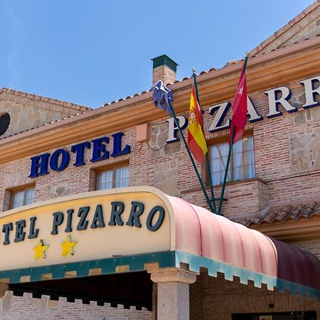Hotel Pizarro ウマネス・デ・マドリード エクステリア 写真